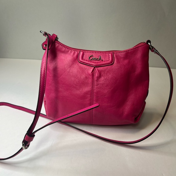 Coach Handbags - Pink Coach Ashley Leather Handbag Swingpack Crossbody Shoulder Bag Z52167